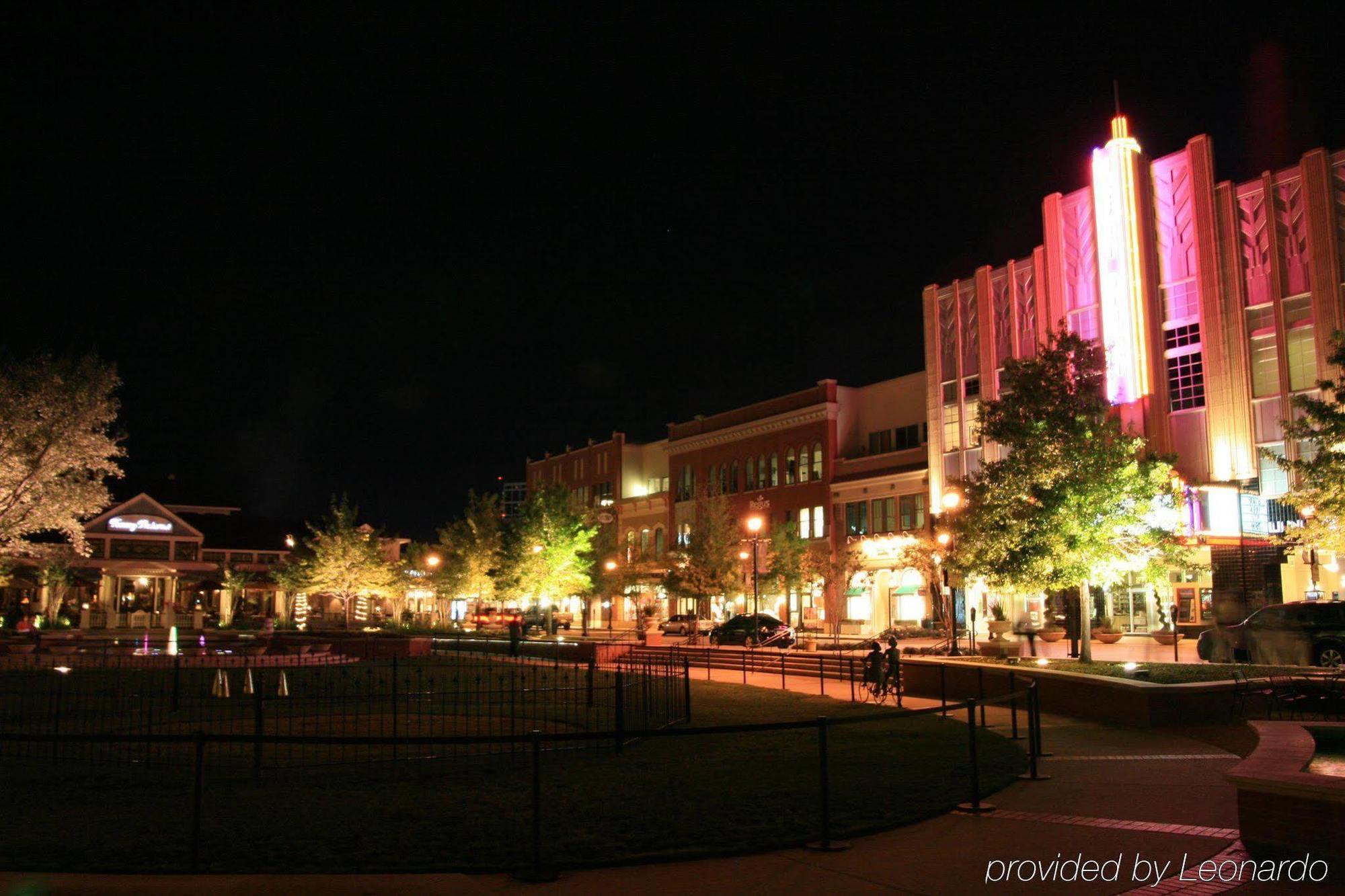 Baymont Inn & Suites By Wyndham The Woodlands Shenandoah Amenities photo